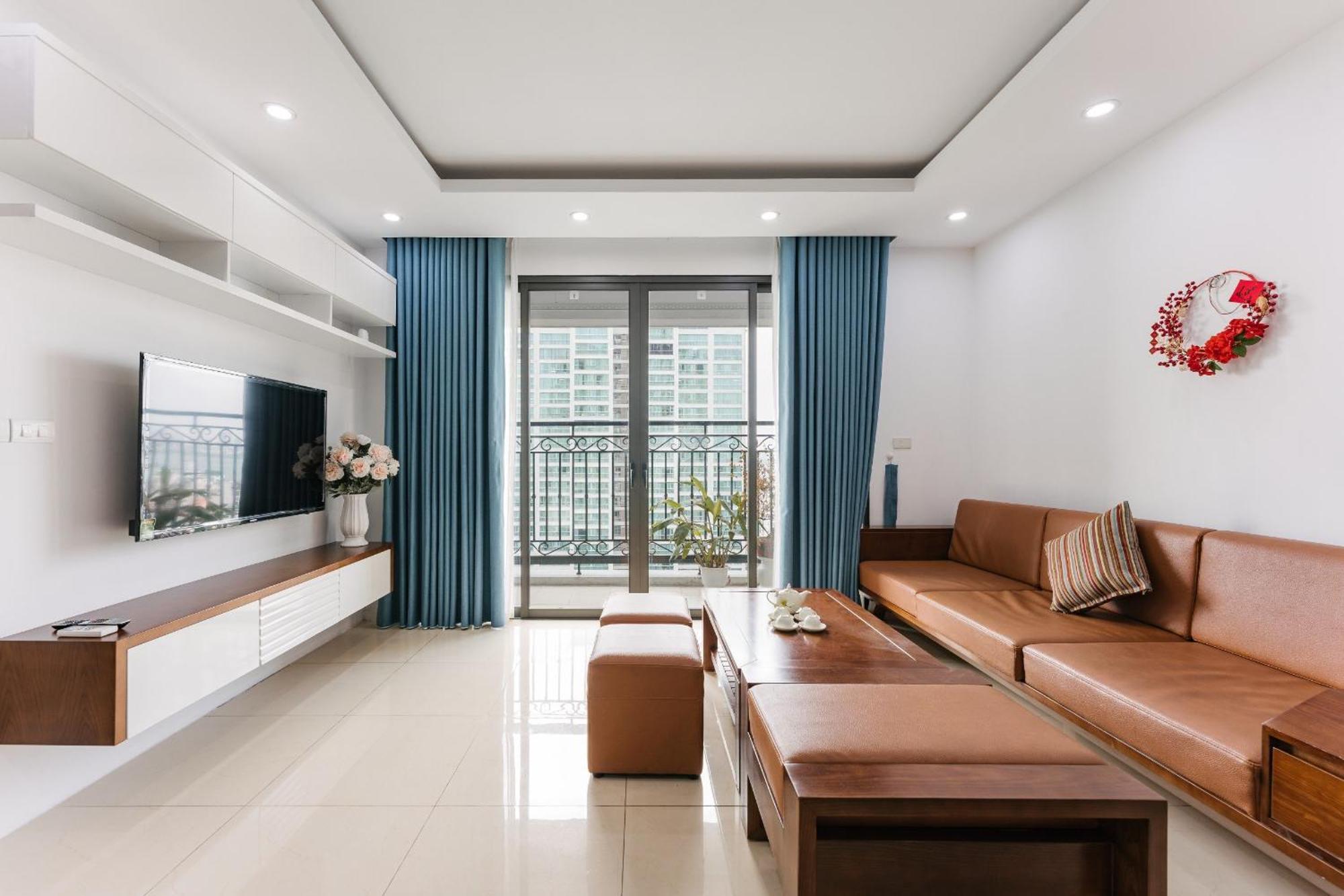 Westlake Homestay Hanoi - D'Le Roi Soleil Esterno foto