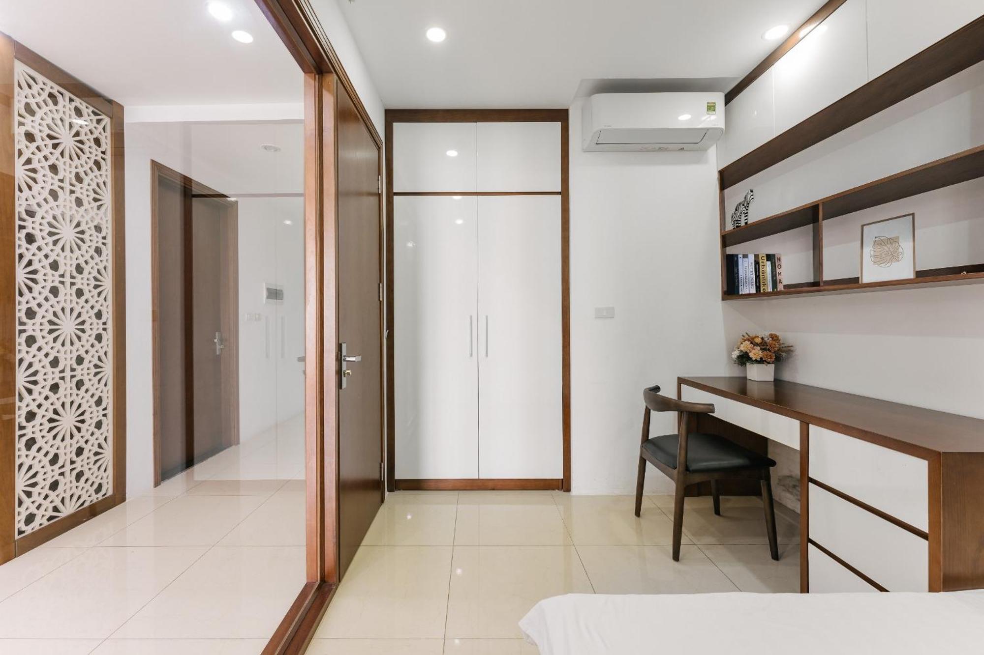 Westlake Homestay Hanoi - D'Le Roi Soleil Camera foto
